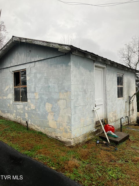 Photo #5: 188 Methodist Ridge Road Road