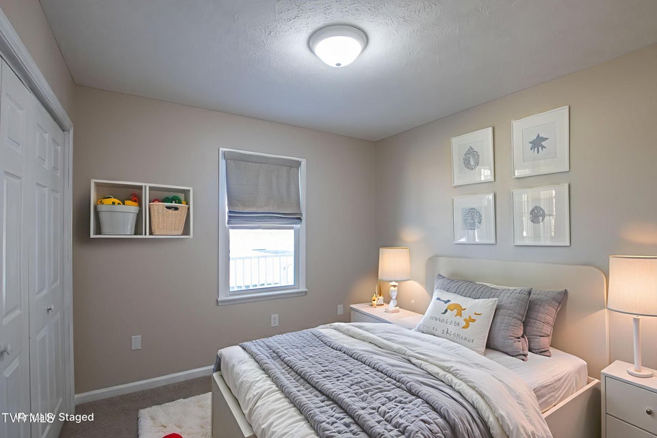 Photo #27: 19283 Saturn Drive