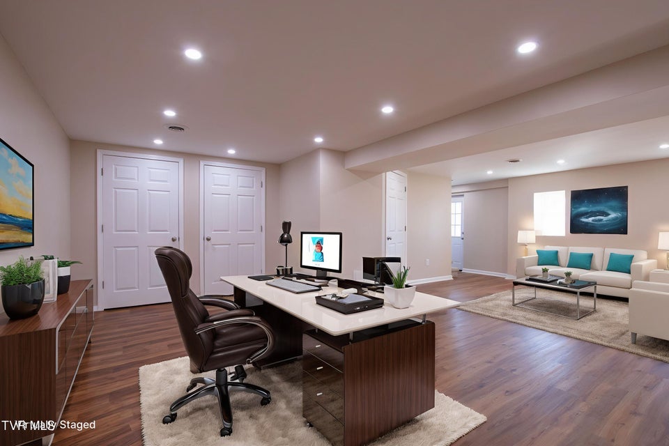 Photo #32: 19283 Saturn Drive