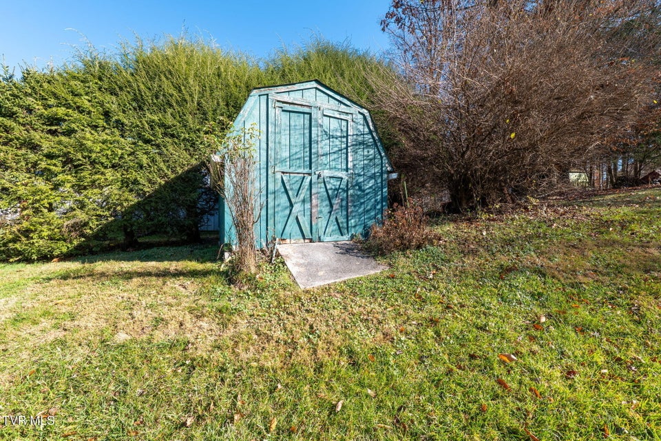 Photo #8: 19168 Mercedes Drive