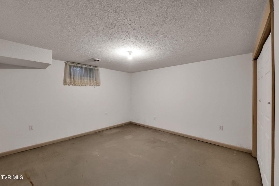 Photo #34: 19168 Mercedes Drive