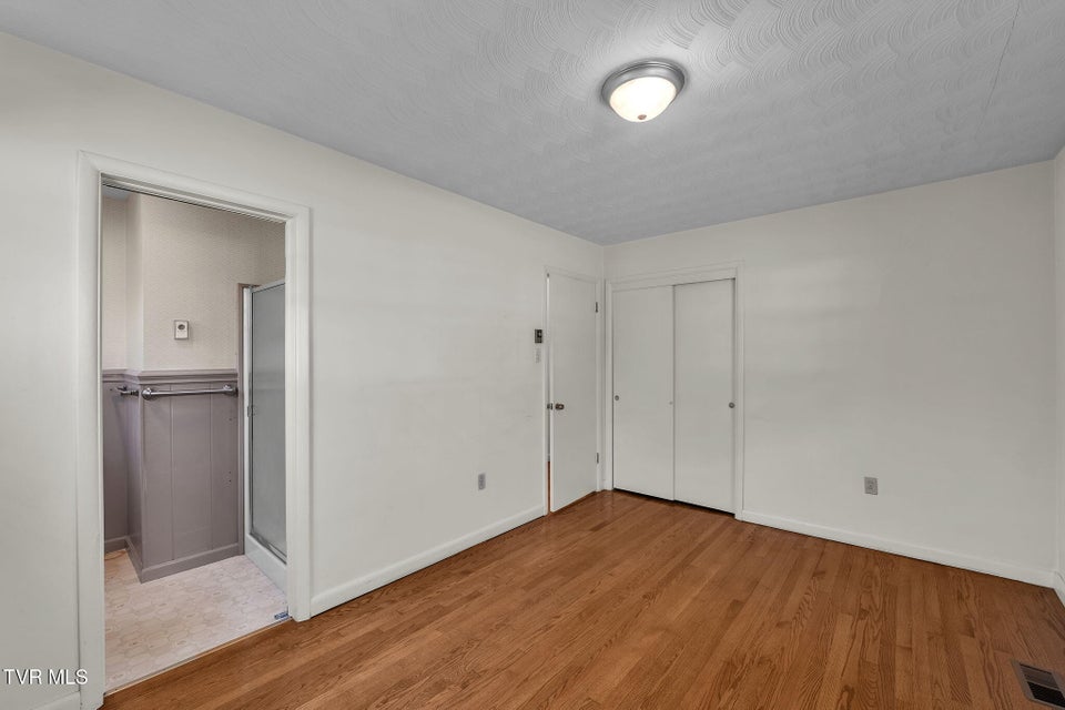 Photo #28: 19168 Mercedes Drive