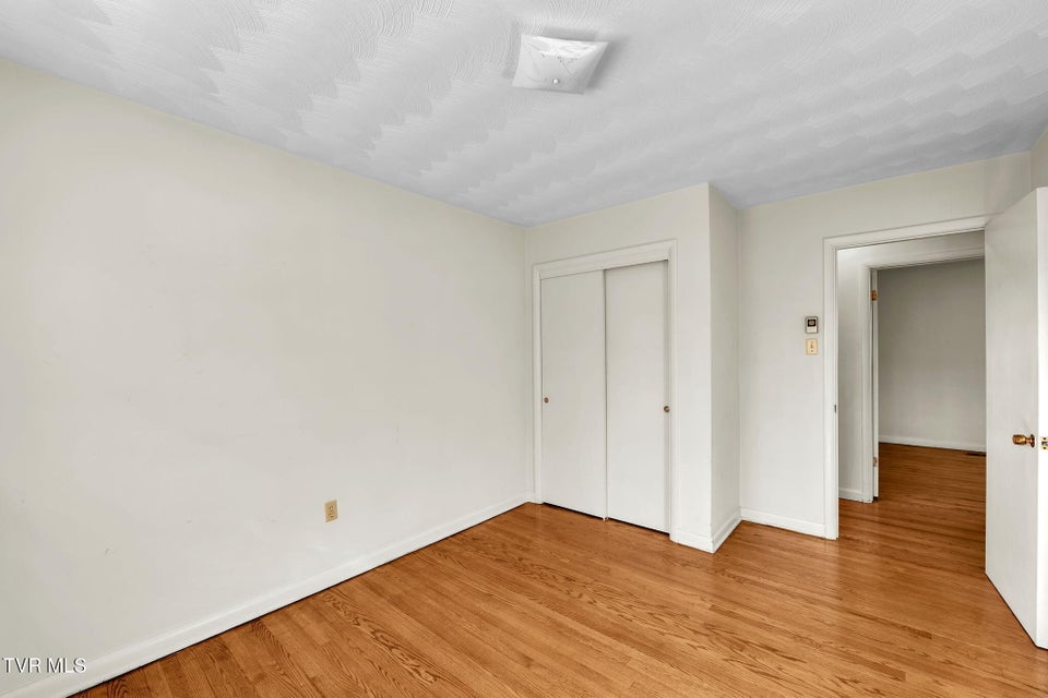 Photo #26: 19168 Mercedes Drive