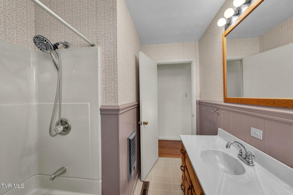 Photo #24: 19168 Mercedes Drive