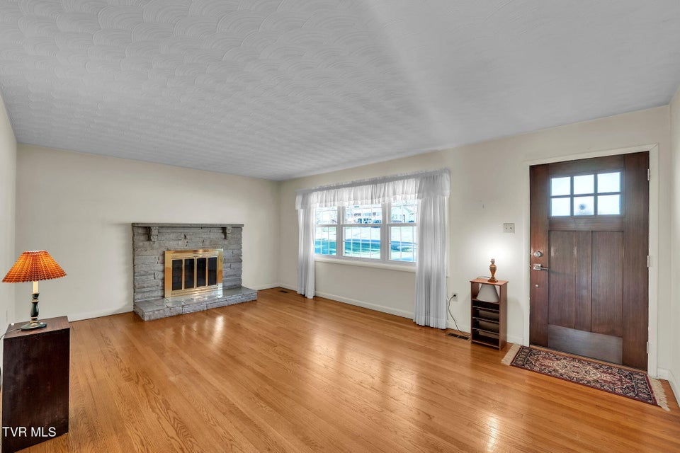 Photo #14: 19168 Mercedes Drive