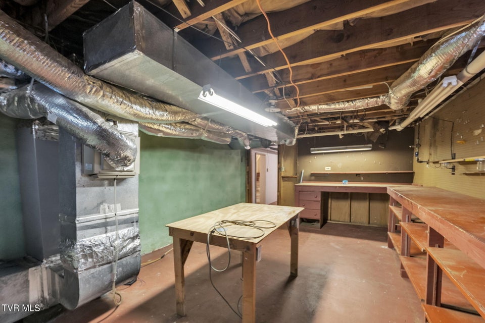 Photo #40: 19168 Mercedes Drive