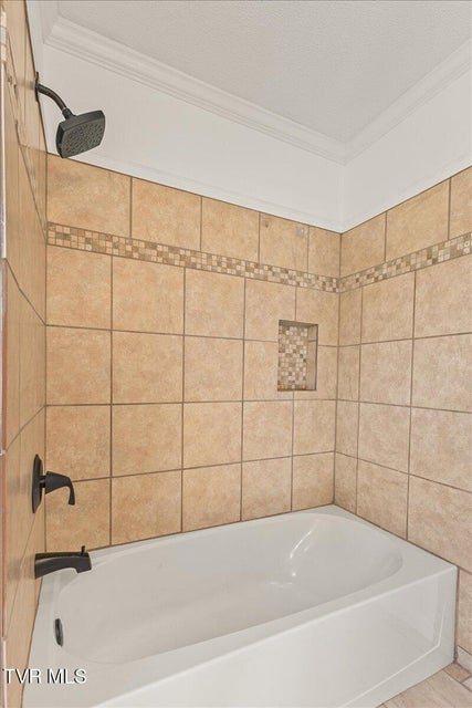 Photo #14: 161 Grandview Road