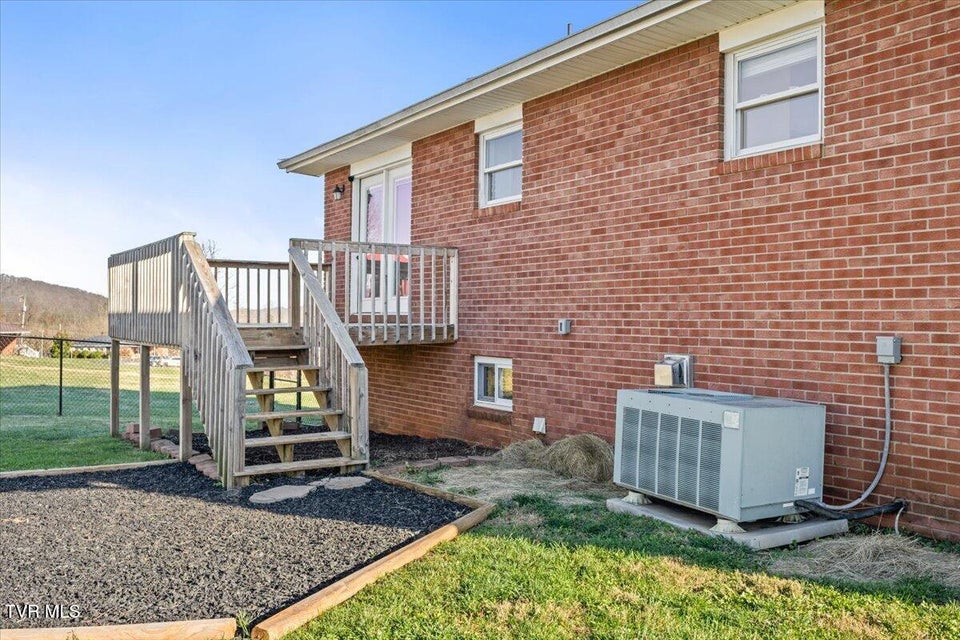 Photo #30: 161 Grandview Road