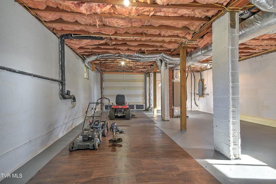 Photo #23: 2246 3rd Street