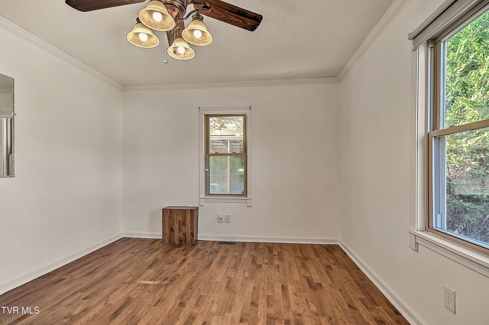 Photo #10: 2246 3rd Street