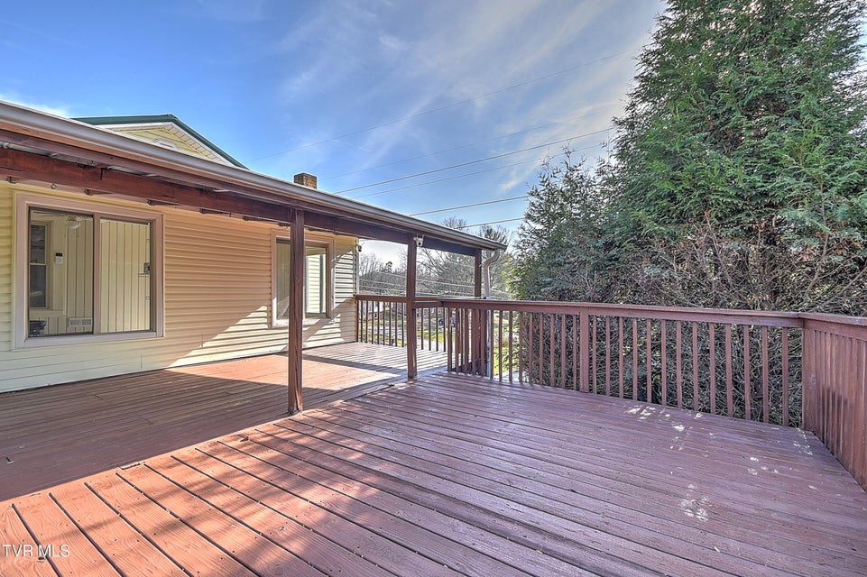 Photo #26: 2246 3rd Street