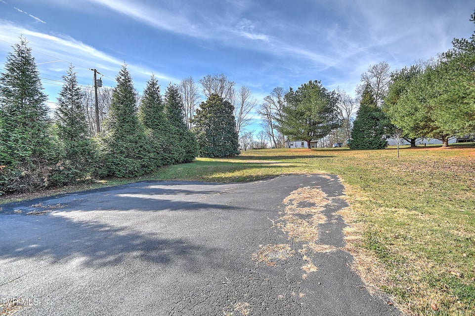 Photo #33: 2246 3rd Street