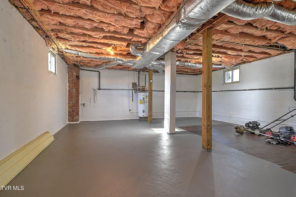 Photo #24: 2246 3rd Street