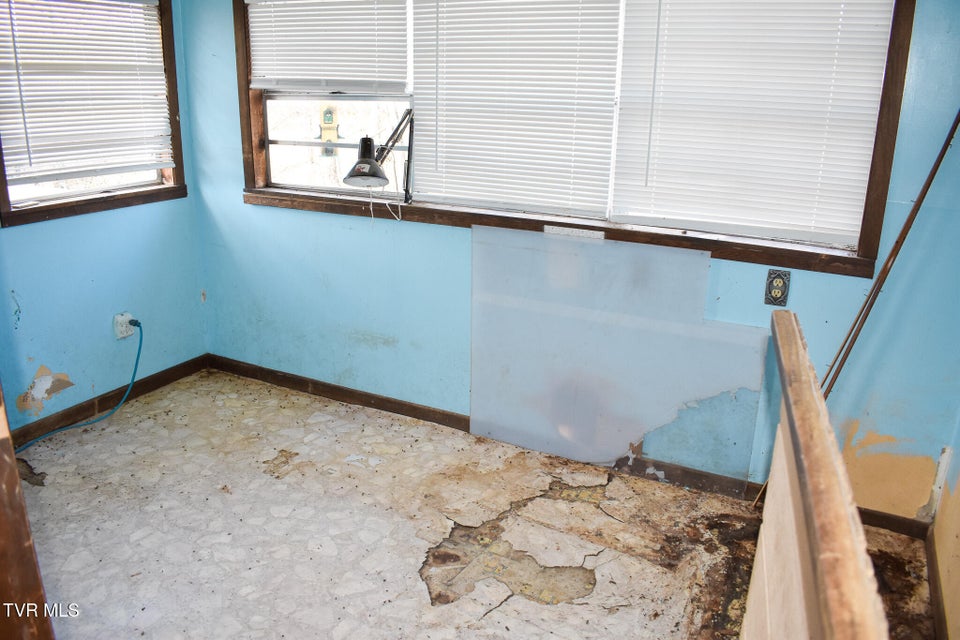 Photo #8: 132 Bellamy Lane