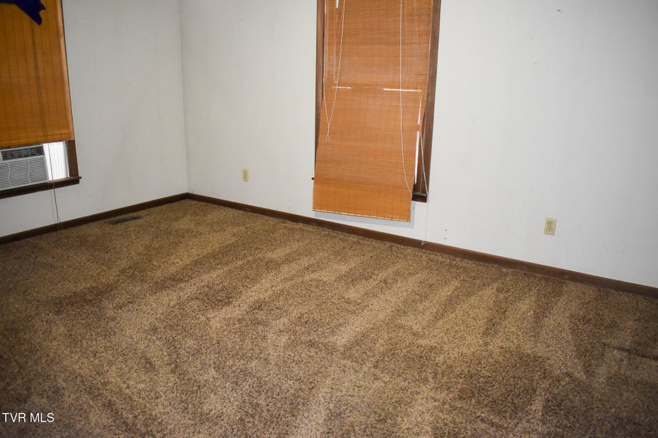 Photo #12: 132 Bellamy Lane