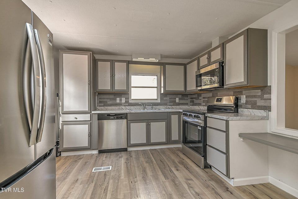 Photo #10: 704 Church Hill Drive