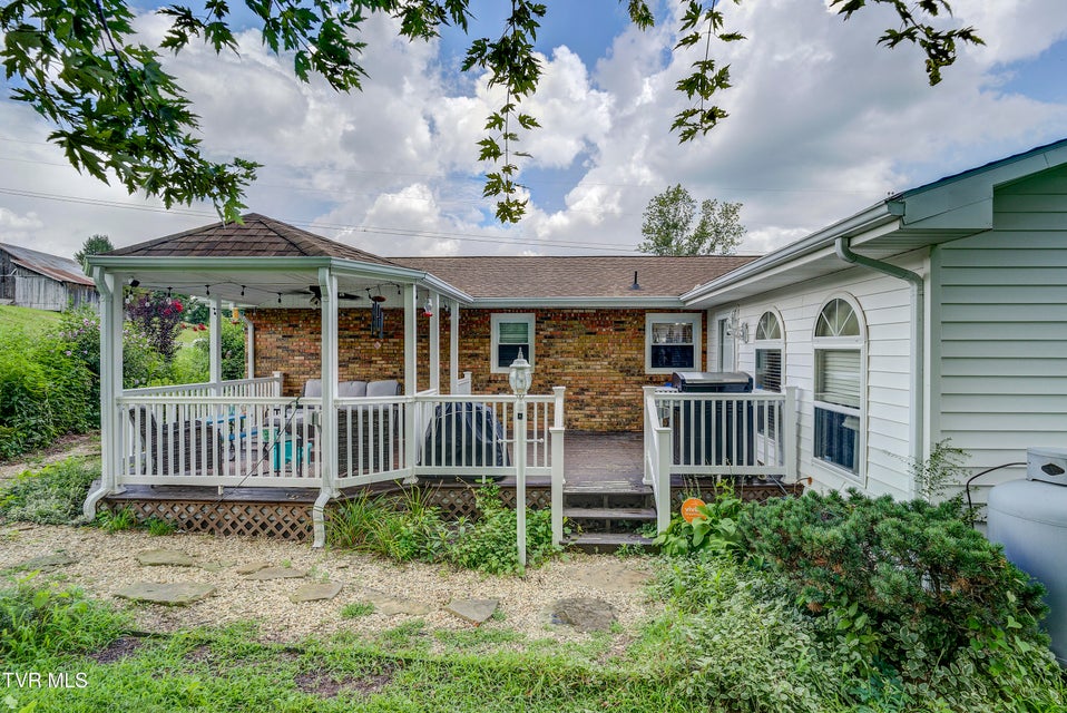 Photo #24: 115 Lancelot Drive