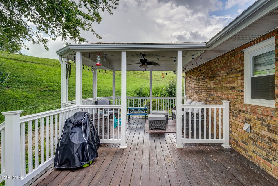 Photo #25: 115 Lancelot Drive