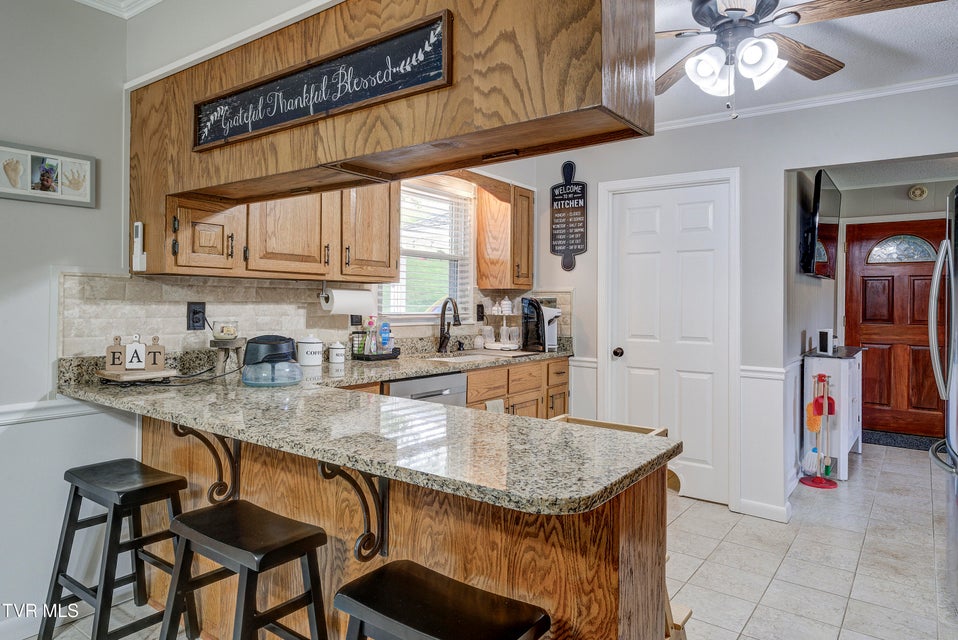 Photo #8: 115 Lancelot Drive