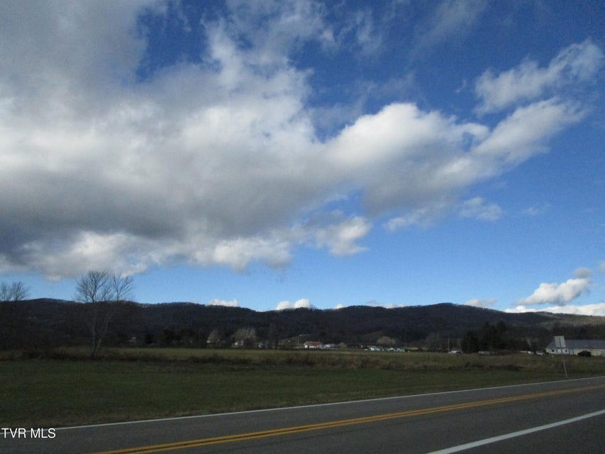 Photo #8: 225 Highway 91 Highway