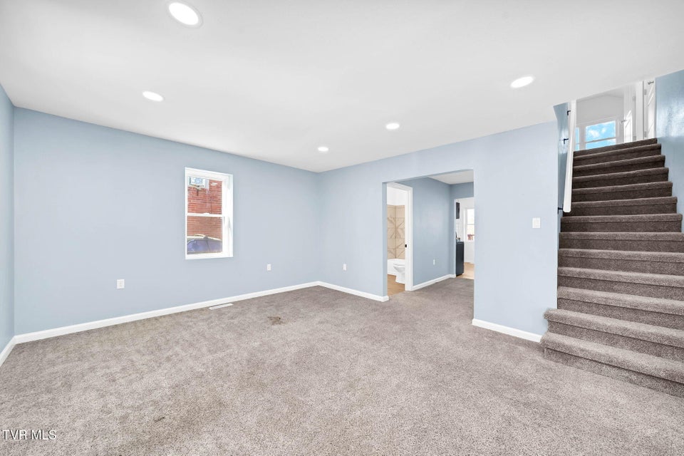 Photo #4: 1227 Shelby Street