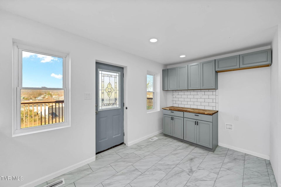 Photo #7: 1227 Shelby Street