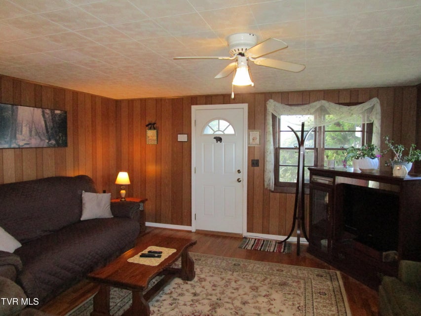 Photo #21: 225 Highway 91 Highway