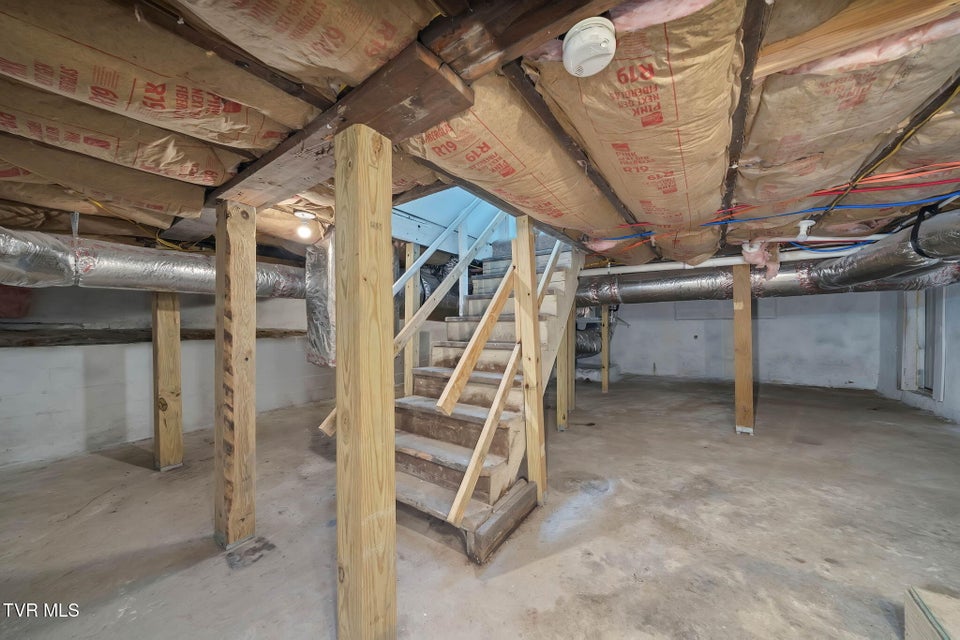 Photo #11: 1227 Shelby Street