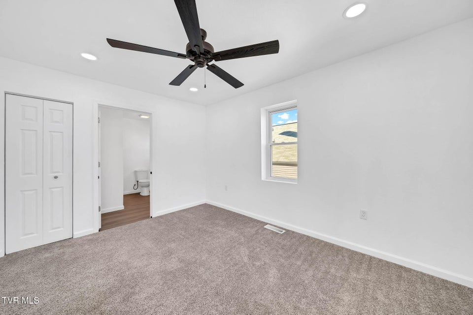 Photo #21: 1227 Shelby Street