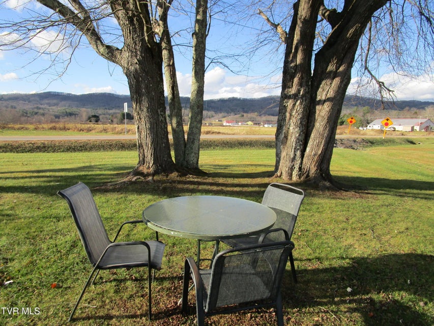 Photo #37: 225 Highway 91 Highway