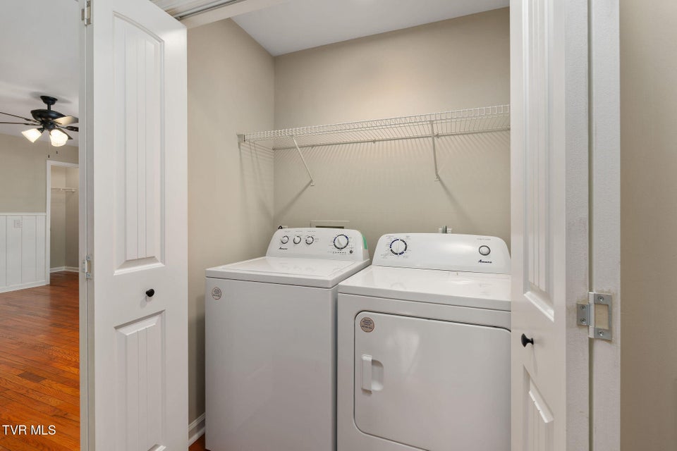 Photo #18: 140 Tracy Street