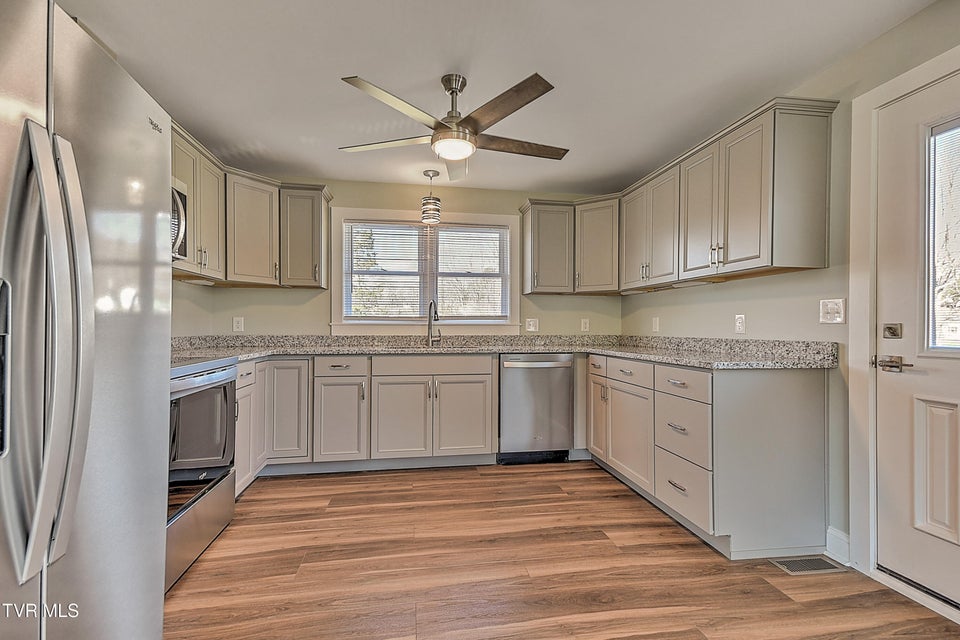 Photo #9: 3760 Weaver Pike