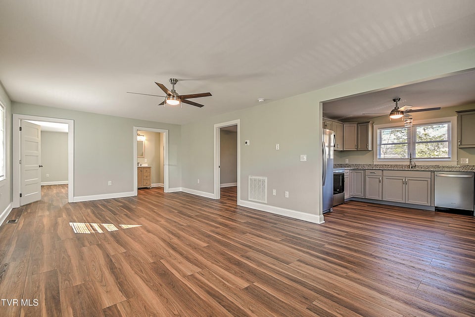 Photo #13: 3760 Weaver Pike