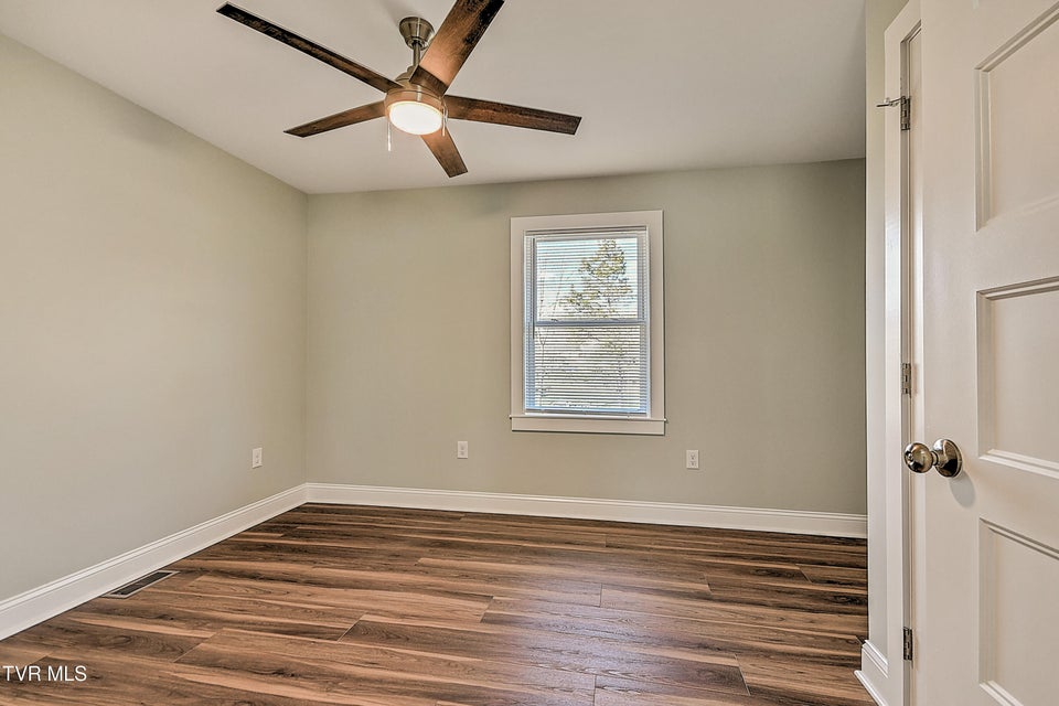 Photo #14: 3760 Weaver Pike