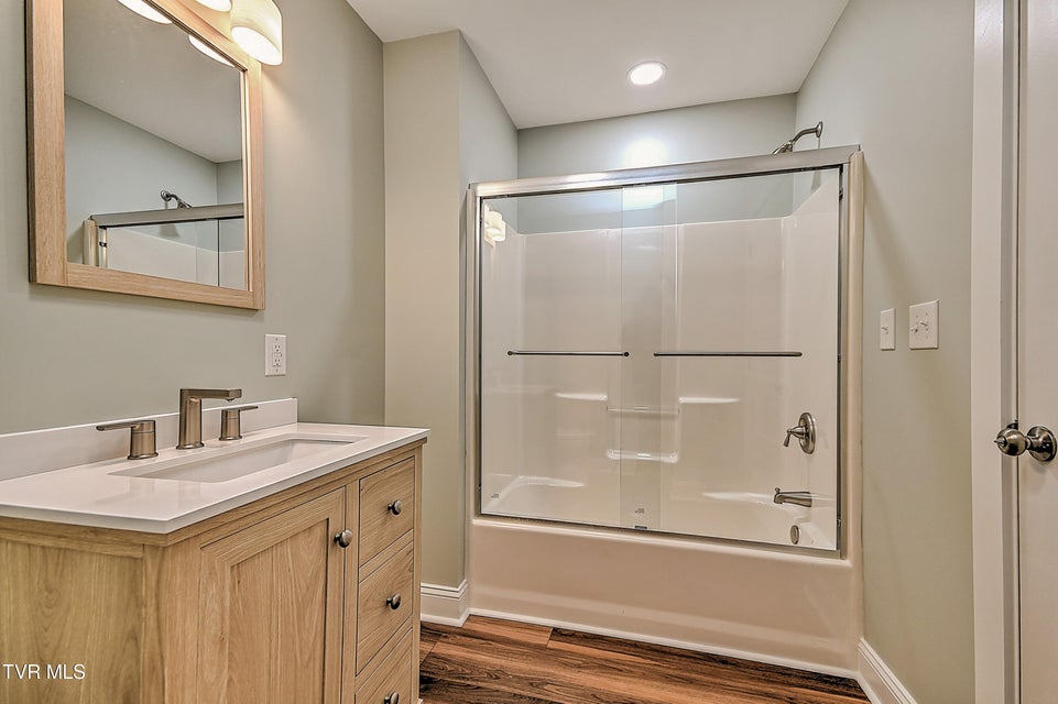 Photo #17: 3760 Weaver Pike