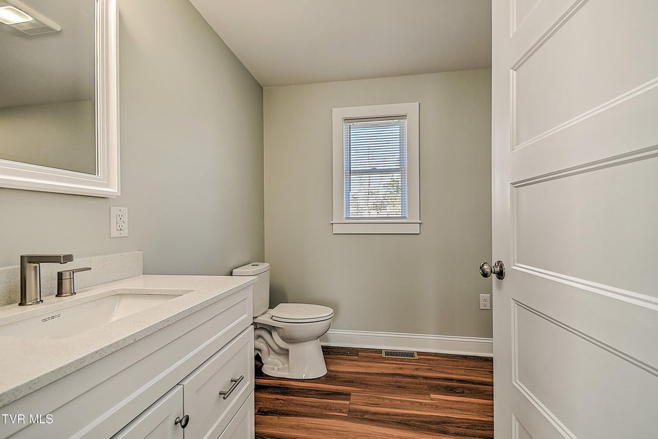 Photo #26: 3760 Weaver Pike