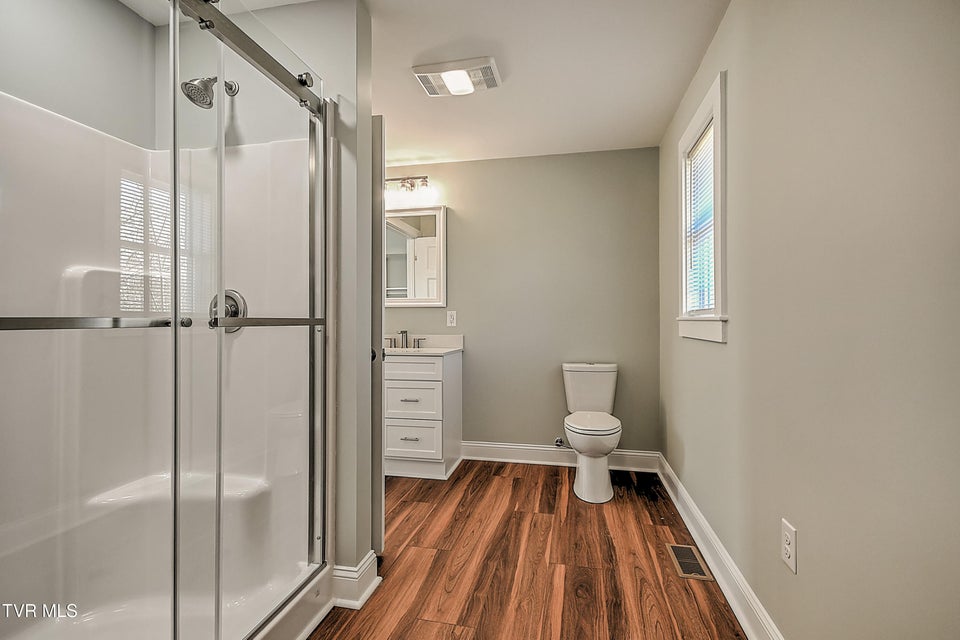 Photo #28: 3760 Weaver Pike