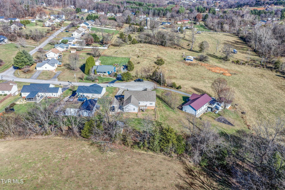 Photo #58: 212 Pine Bark Drive