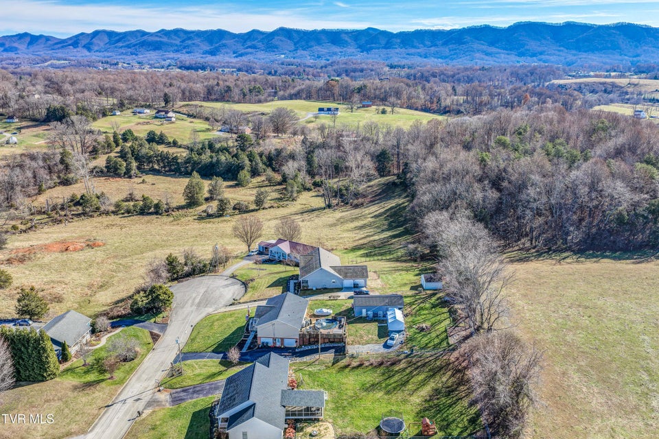 Photo #62: 212 Pine Bark Drive