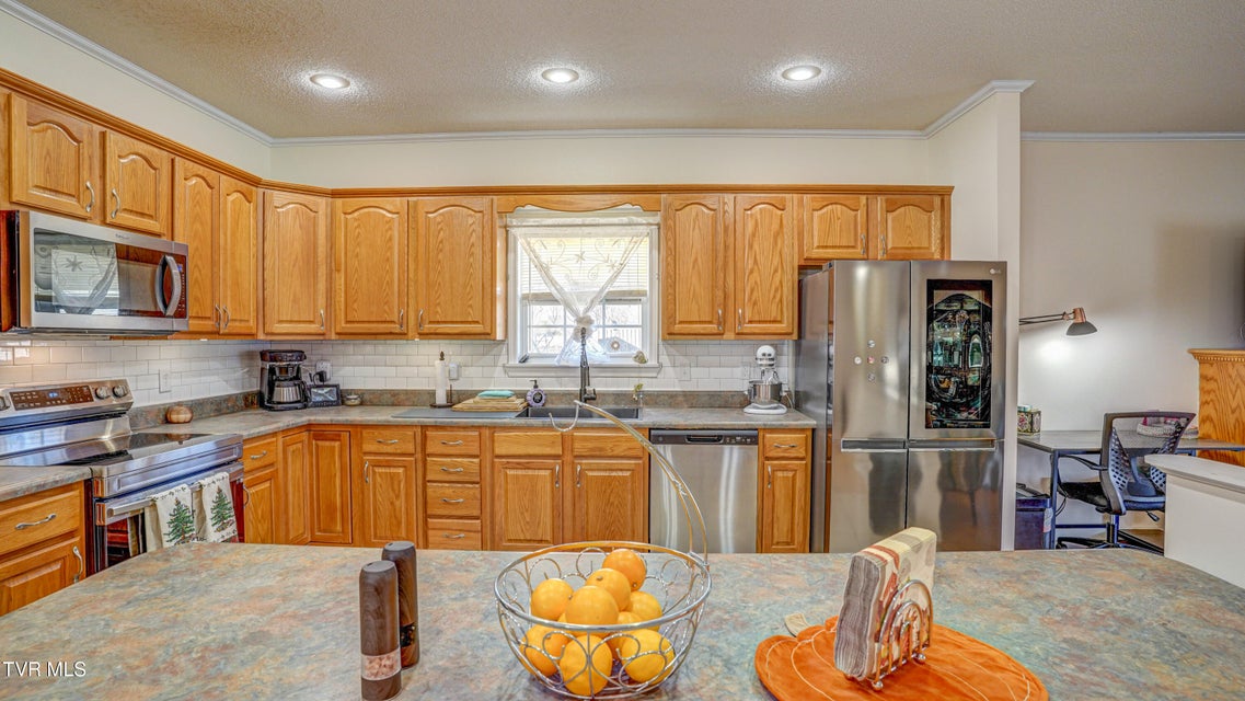 Photo #12: 212 Pine Bark Drive