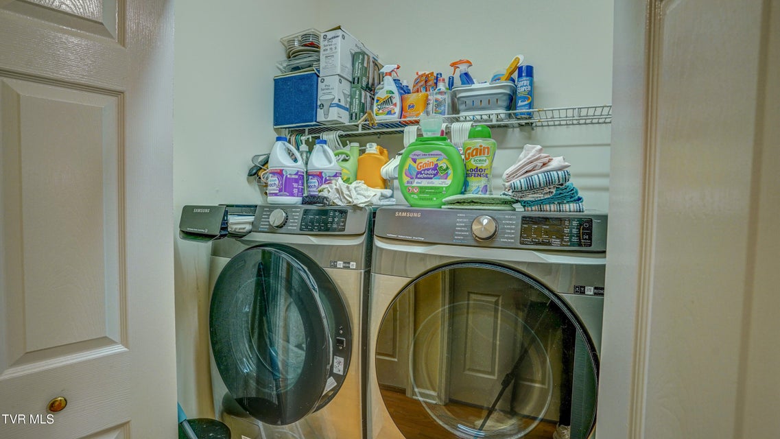 Photo #17: 212 Pine Bark Drive