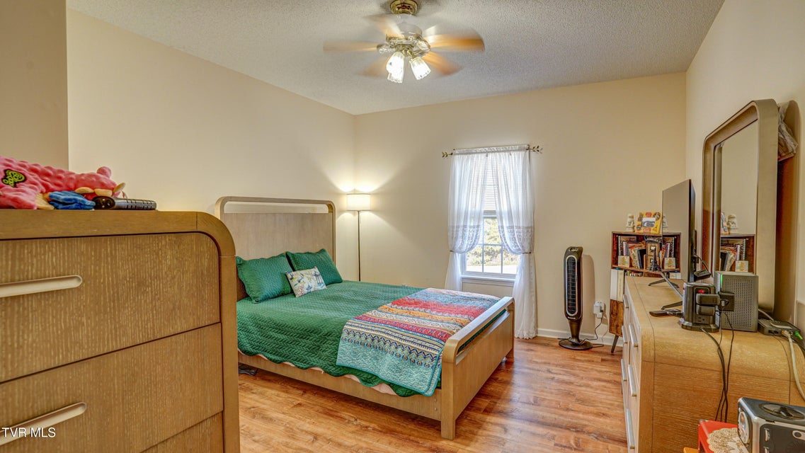 Photo #30: 212 Pine Bark Drive