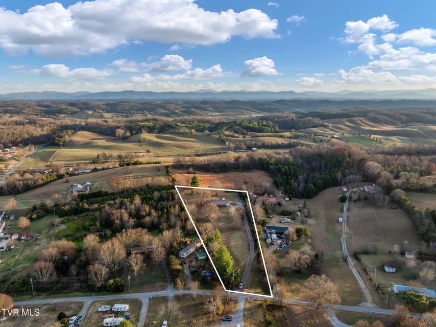 Photo #29: 630 Arrowhead Loop