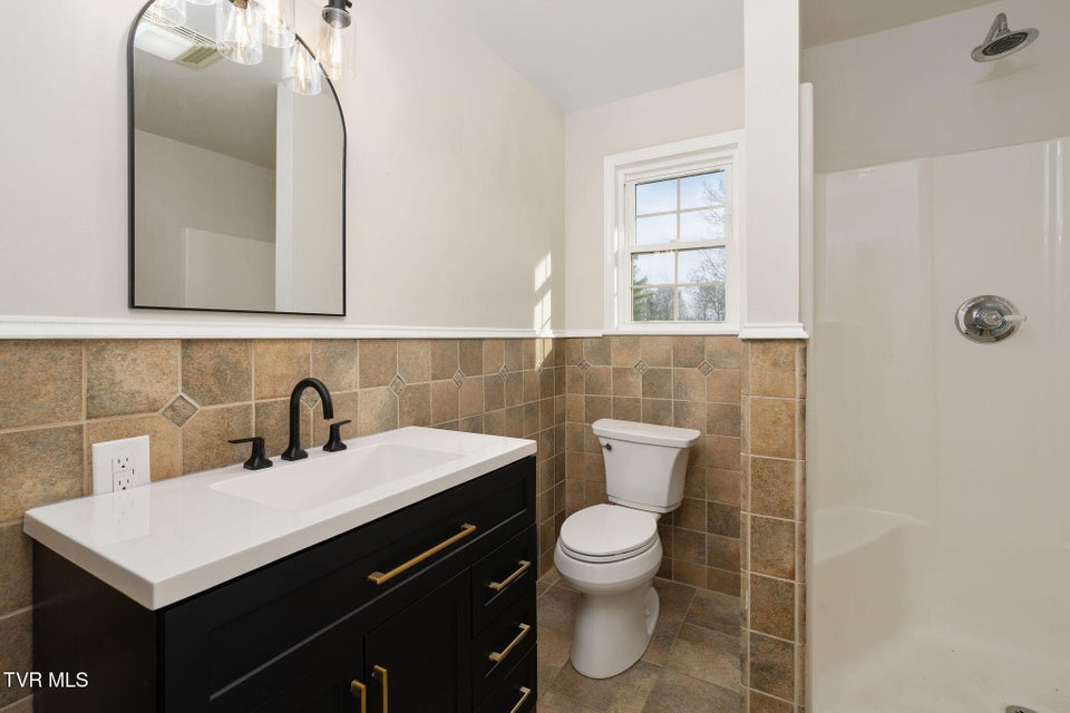 Photo #19: 630 Arrowhead Loop