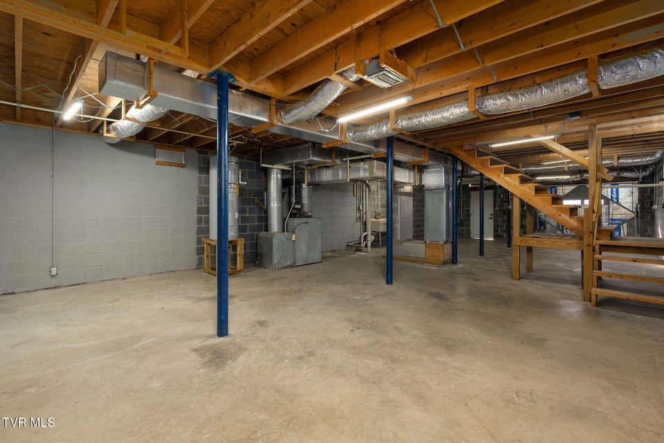 Photo #28: 630 Arrowhead Loop