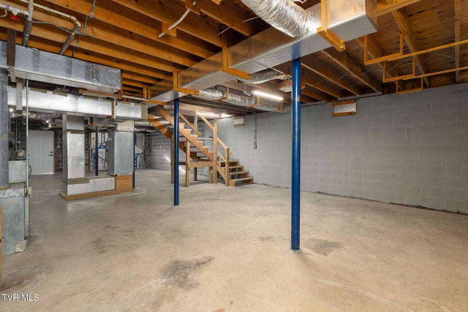 Photo #27: 630 Arrowhead Loop