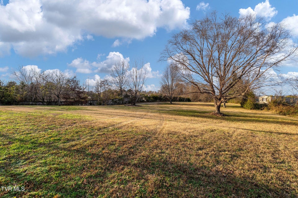 Photo #40: 630 Arrowhead Loop