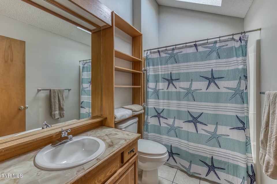 Photo #25: 145 Aston Place Place