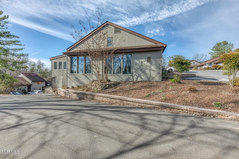 Photo #31: 145 Aston Place Place