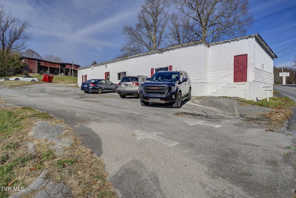 Photo #10: 127 Cherry Street